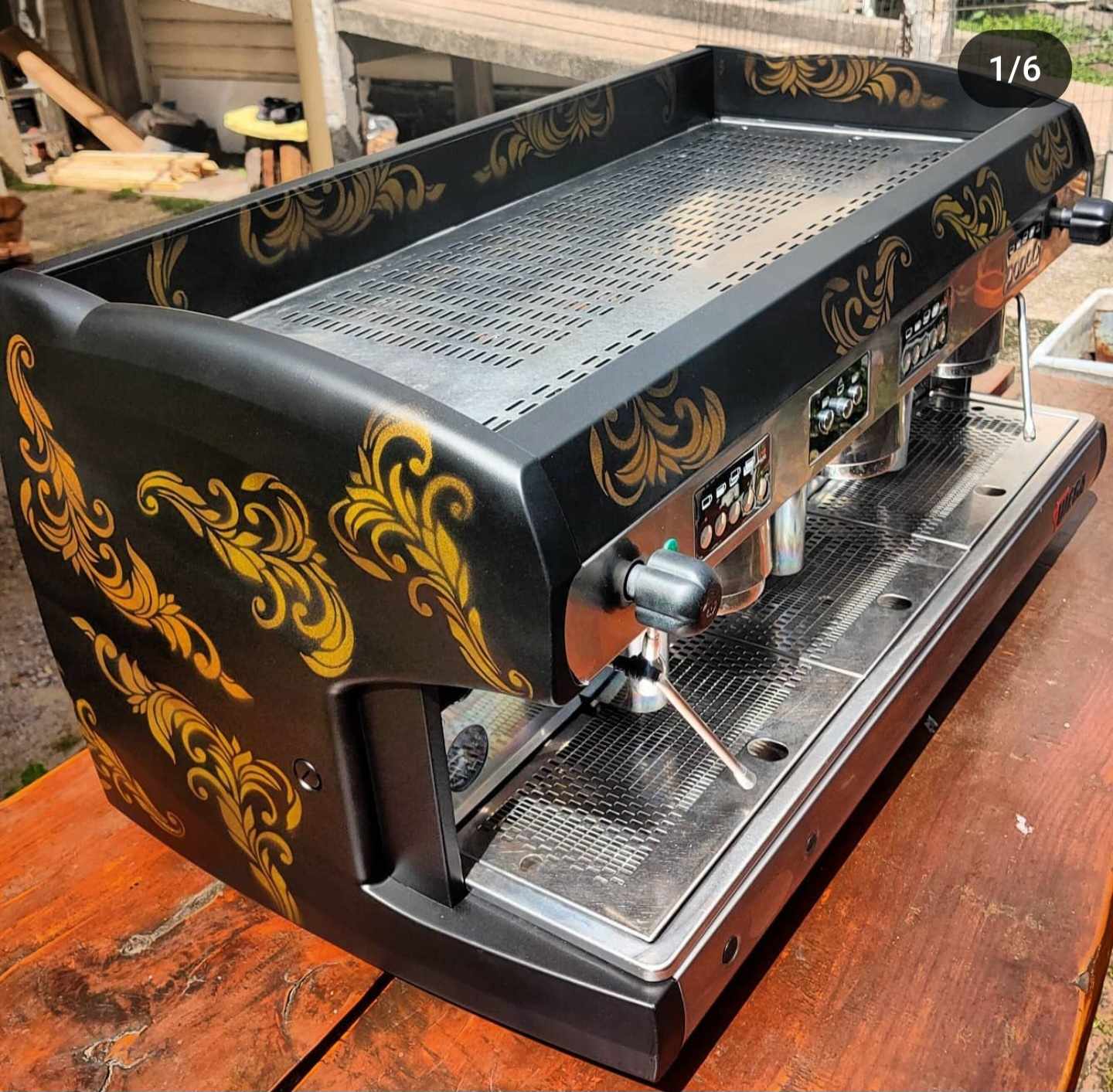 Creamy custom coffee machine